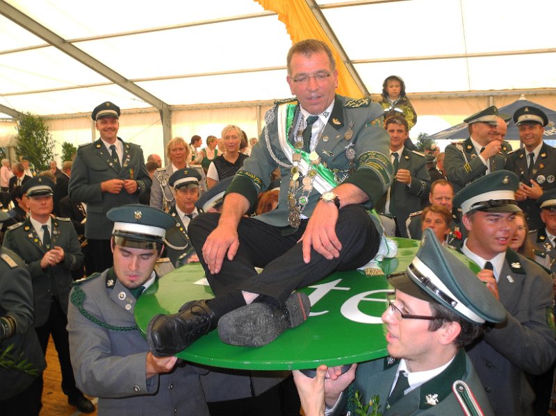 Schuetzenfest Sonntag 0363.JPG